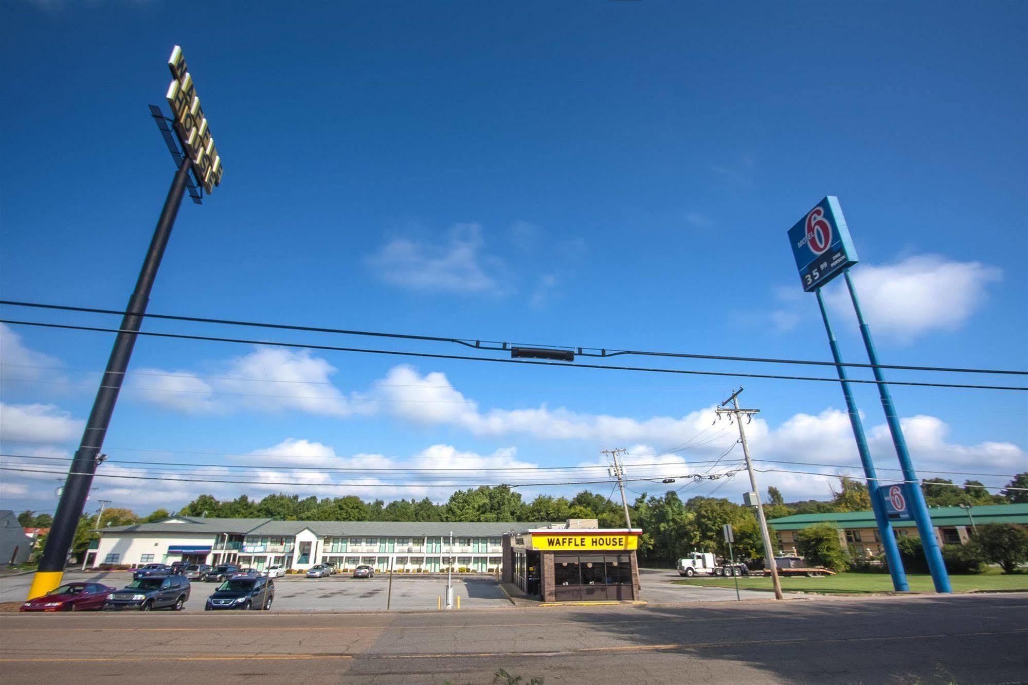 Motel 6 Chattanooga East Exterior photo